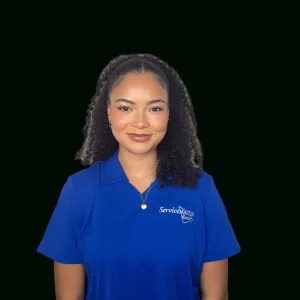 Stefany Staples 